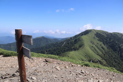剣山