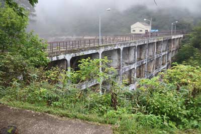 真川貯水池