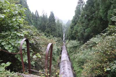送水管