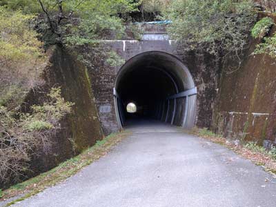 剣山トンネル