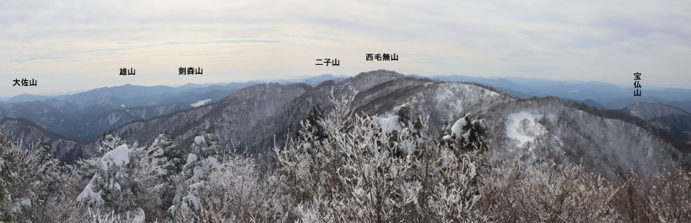 毛無山山頂から