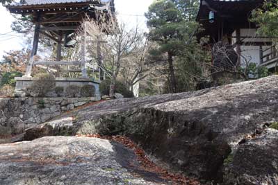 津山城石切場跡