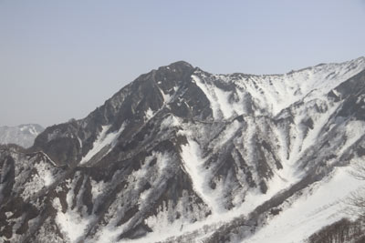 三鈷峰方向