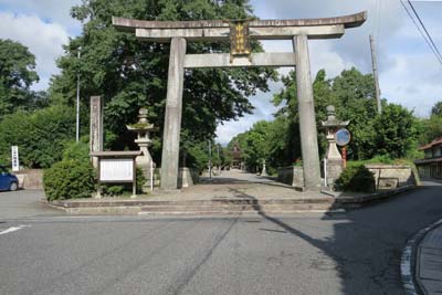 鳥居