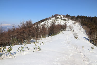 中央峰へ
