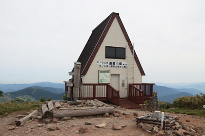 氷ノ山山頂