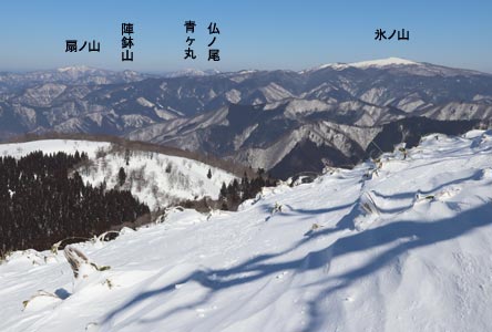 氷ノ山方向