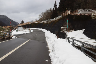 登山口