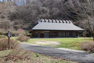 毛無山 山の家