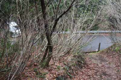 登山口