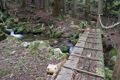 丸太橋