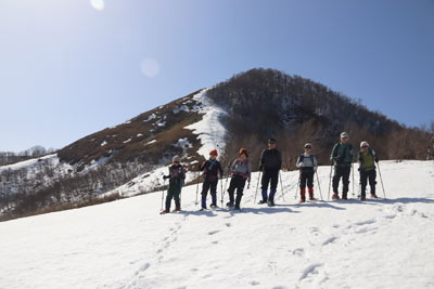 並んで記念写真